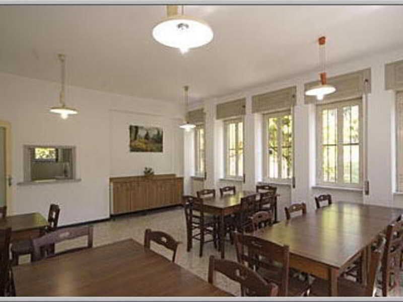Palace Auberge de jeunesse *