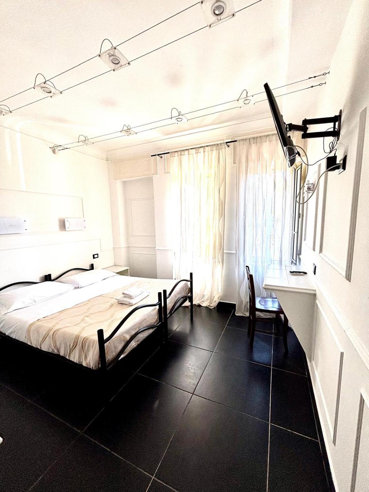 Palace Albergue *